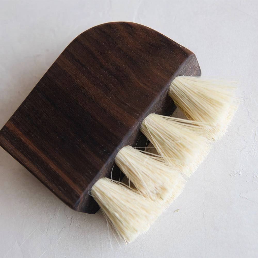 Large Wooden Counter Brush No. MT0970