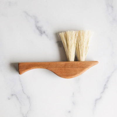 Small Wooden Counter Brush No. MT1000