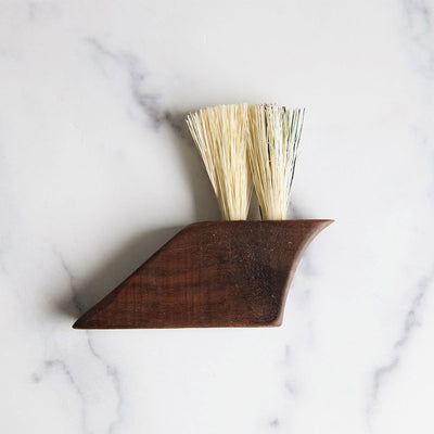 Small Wooden Counter Brush No. MT1001