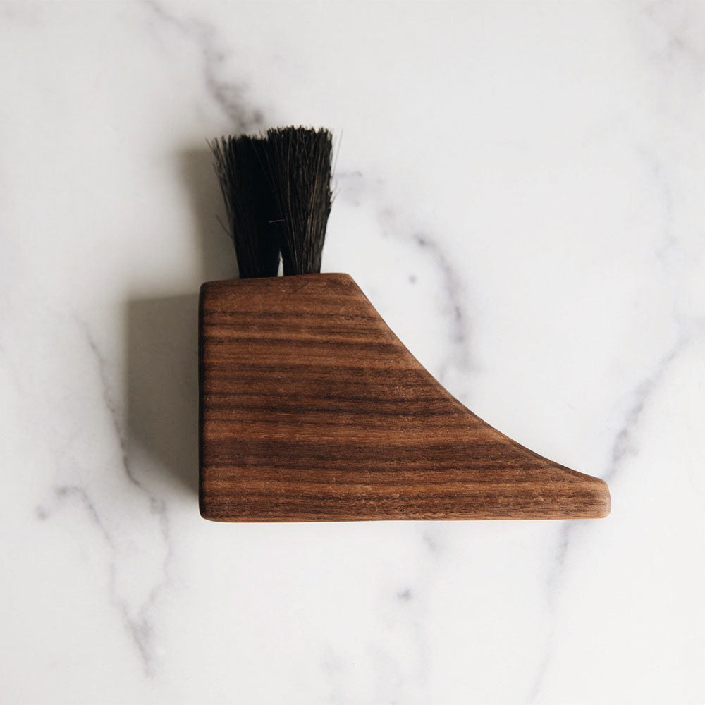 Small Wooden Counter Brush No. MT1003