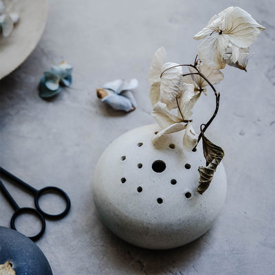 Simple Ceramic Flower Frog - Light
