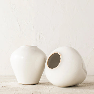 Minimal Classic Stoneware Vase