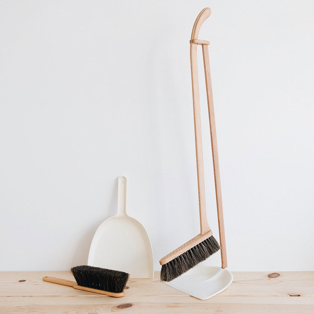 Broom and Dust Pan Set Bristles Upright Stand up Light Weight Long Handle  Broom Comb Indoor Outdoor Perfect for Home Kitchen Room Office Lobby Floor  - China Broom and Dustpan and Cleaning