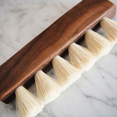Large Wooden Counter Brush No. MT0931
